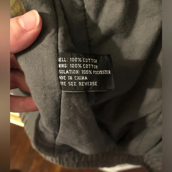 Vintage Peter England Coat with graphics on inner lining - Picture 5 of 7